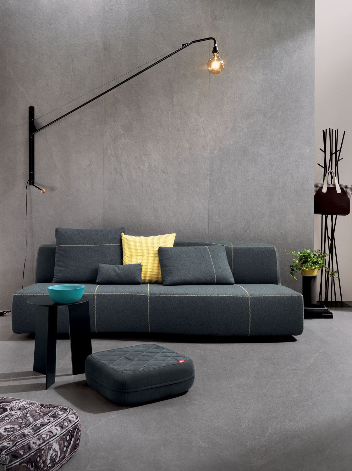 3731_z_LEA-waterfall-silver-flow-living-1